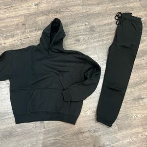 Essentials Black Hoodie and sweats set